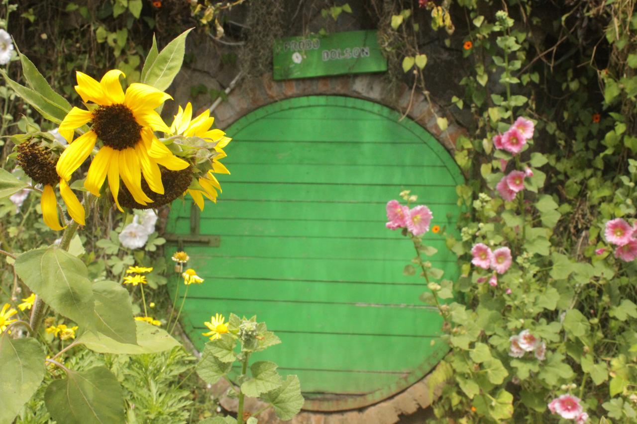 The Hobbit La Comarca Hotell Nueva San Salvador Eksteriør bilde