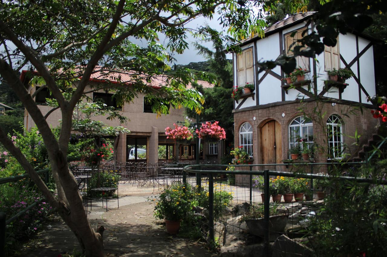 The Hobbit La Comarca Hotell Nueva San Salvador Eksteriør bilde
