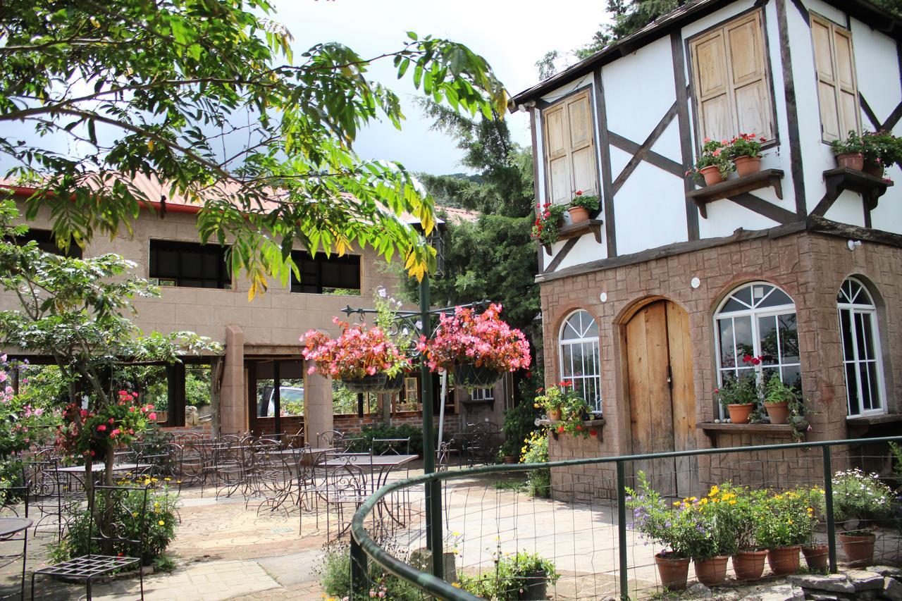 The Hobbit La Comarca Hotell Nueva San Salvador Eksteriør bilde